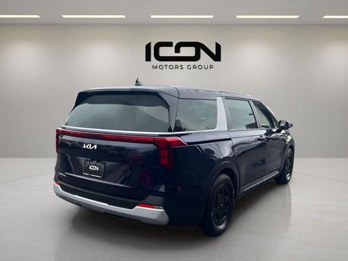 Deep Chroma Blue 2025 Kia Carnival LXS