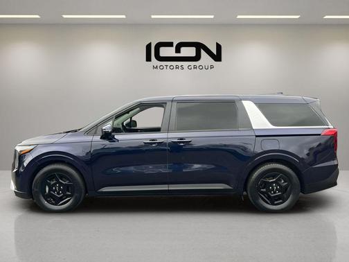 Deep Chroma Blue 2025 Kia Carnival LXS
