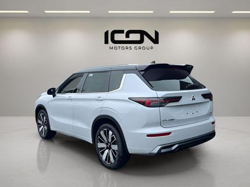 2026 Mitsubishi Outlander SEL 2.5 S-AWC