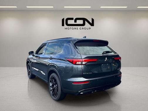 2025 Mitsubishi Outlander PHEV SEL