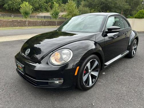 2012 Volkswagen Beetle Base