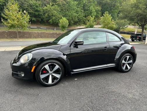 2012 Volkswagen Beetle Base