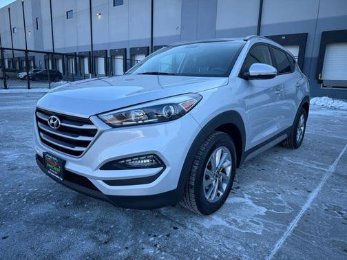 2018 Hyundai TUCSON SEL Plus