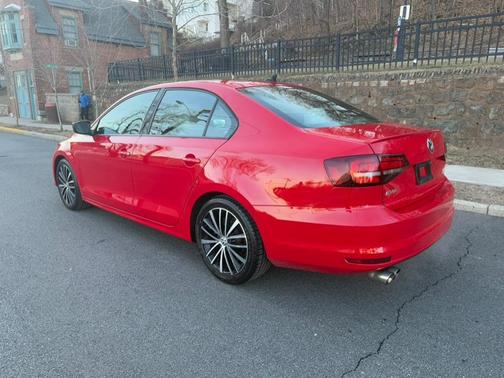 2016 Volkswagen Jetta 1.8T Sport