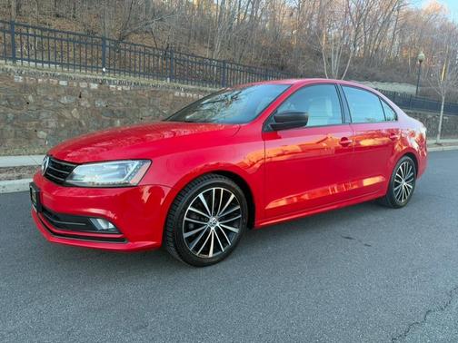 2016 Volkswagen Jetta 1.8T Sport