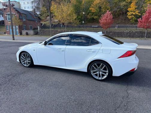 2017 Lexus IS 300 Base