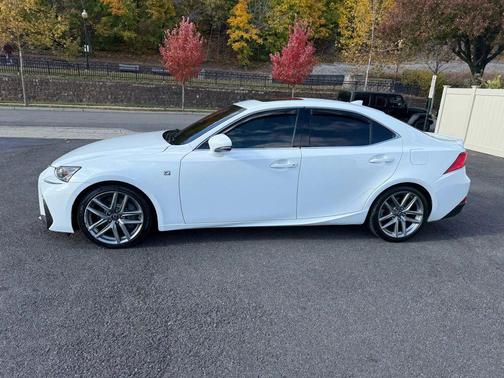 2017 Lexus IS 300 Base