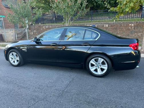 2012 BMW 528 xDrive