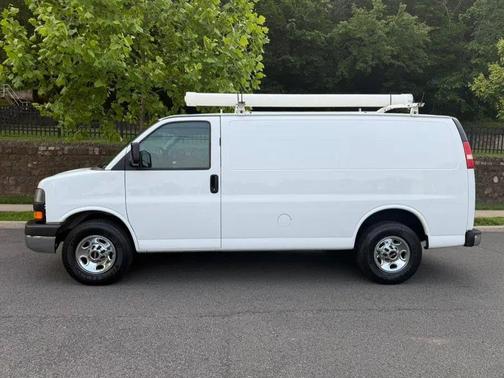 2014 GMC Savana 2500 Work Van