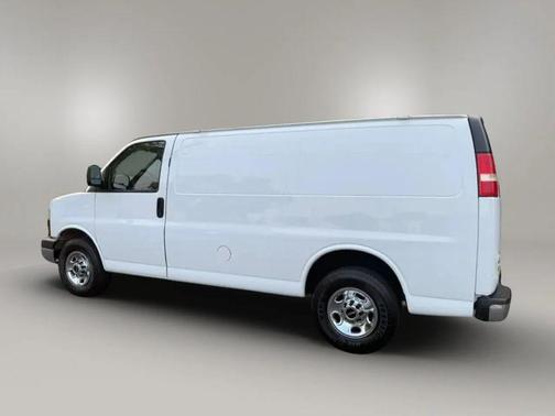 2014 GMC Savana 2500 Work Van