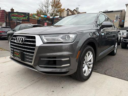 2019 Audi Q7 55 Premium