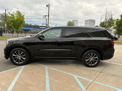 DB Black Crystal Clearcoat 2017 Dodge Durango GT