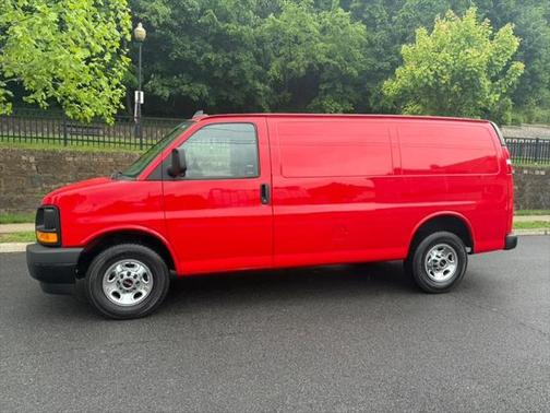 2017 GMC Savana 3500 Work Van