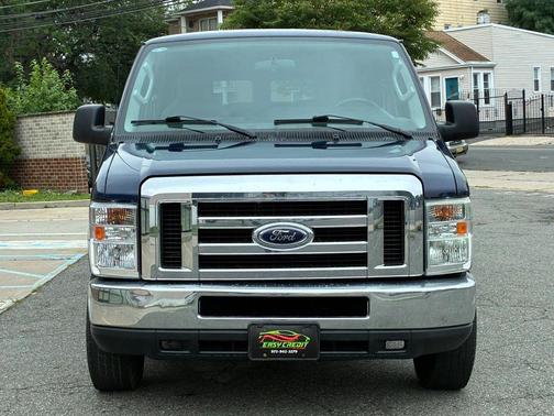Blue 2010 Ford E350 Super Duty XLT Extended Van 3D
