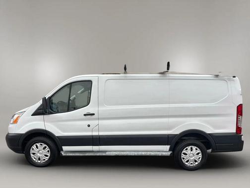 2018 Ford Transit-250 Base