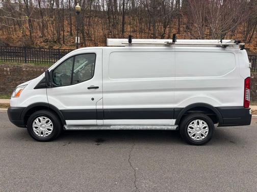 2018 Ford Transit-250 Base