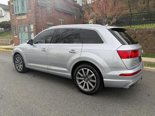 2017 Audi Q7 3.0T Prestige