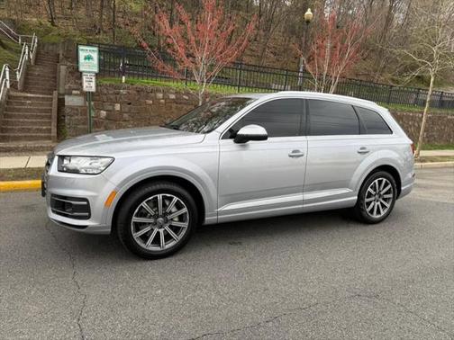 2017 Audi Q7 3.0T Prestige