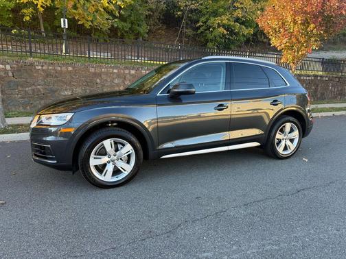 2019 Audi Q5 2.0T Premium Plus
