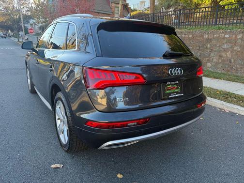 2019 Audi Q5 2.0T Premium Plus