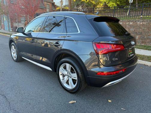 2019 Audi Q5 2.0T Premium Plus