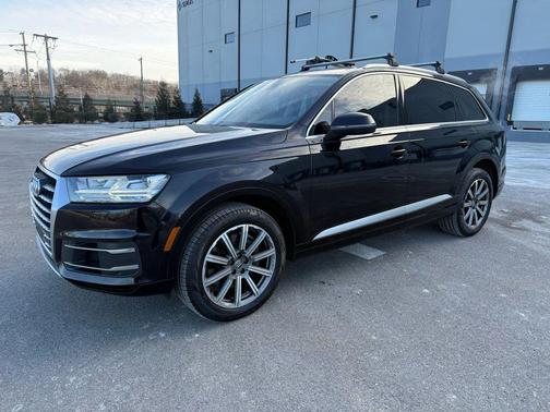 2019 Audi Q7 55 Premium Plus