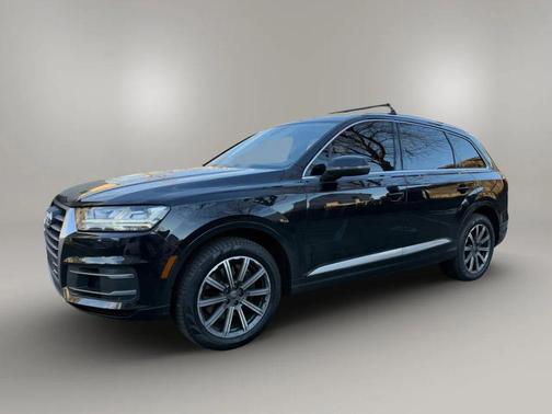 2019 Audi Q7 55 Premium Plus