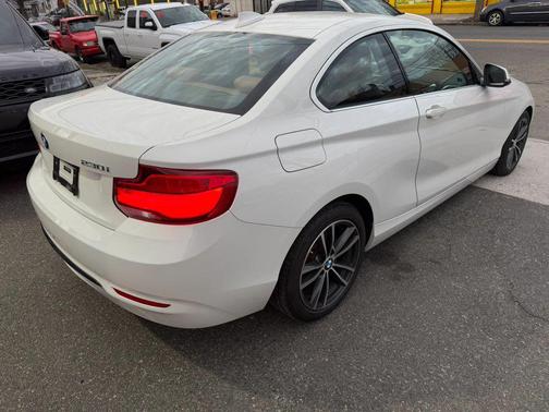 2018 BMW 230 xDrive