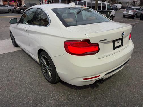 2018 BMW 230 xDrive