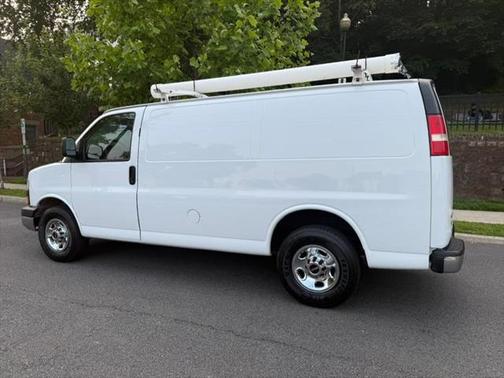 2014 GMC Savana 2500 Work Van