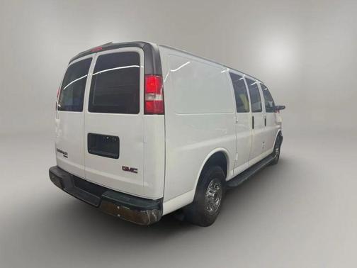2016 GMC Savana 2500 Work Van