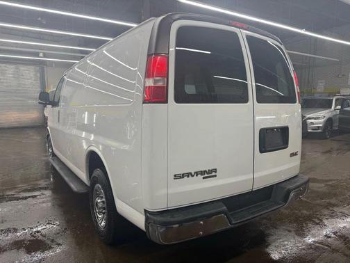2016 GMC Savana 2500 Work Van