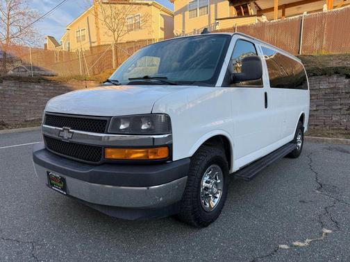 2018 Chevrolet Express 3500 LT