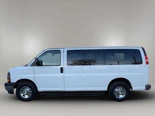 2018 Chevrolet Express 3500 LT