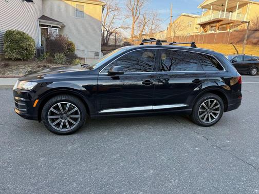 2017 Audi Q7 2.0T Premium