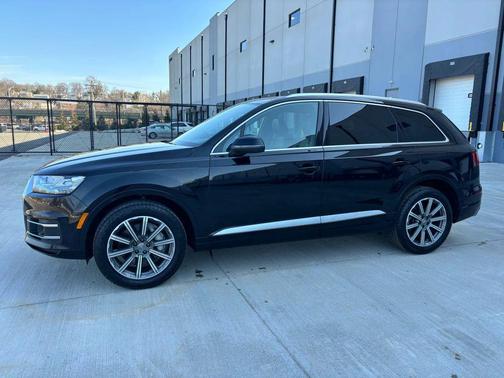 2017 Audi Q7 2.0T Premium