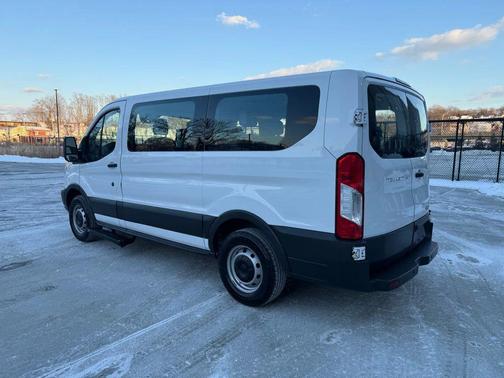 2015 Ford Transit-150 XL