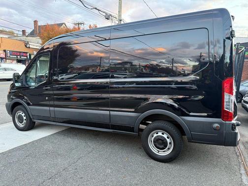 2018 Ford Transit-250 Base