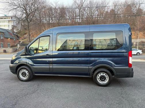 2016 Ford Transit-150 XL