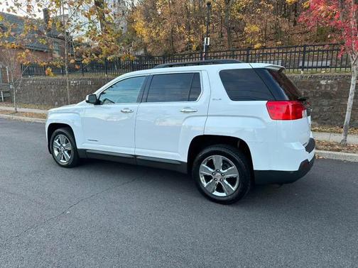 2015 GMC Terrain SLE-2