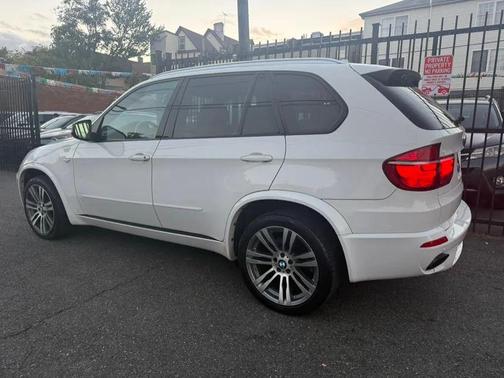 2011 BMW X5 xDrive 35i Sport Activity