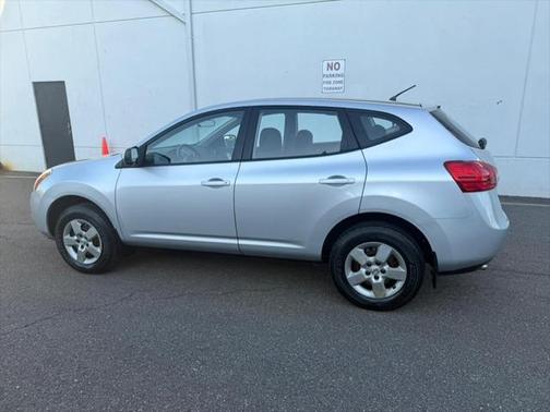 2009 Nissan Rogue S