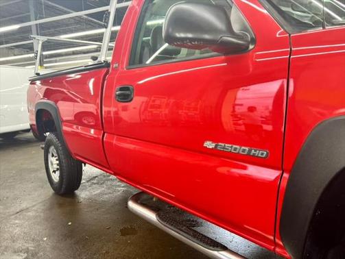 2004 Chevrolet Silverado 2500 LS H/D