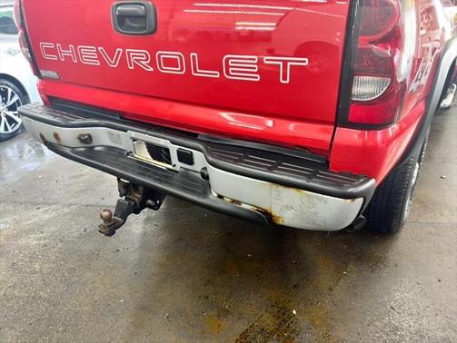 2004 Chevrolet Silverado 2500 LS H/D