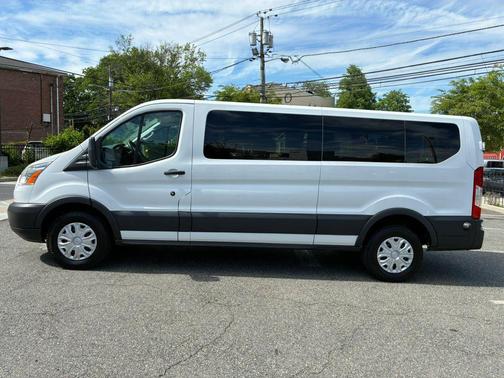 Tuxedo Black Metallic 2015 Ford Transit-350 XLT