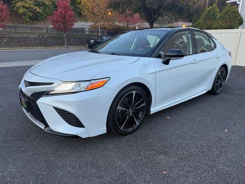 2020 Toyota Camry XSE