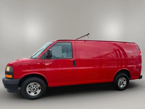 2019 GMC Savana 2500 Work Van