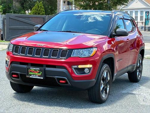 Redline Pearlcoat 2018 Jeep Compass Trailhawk