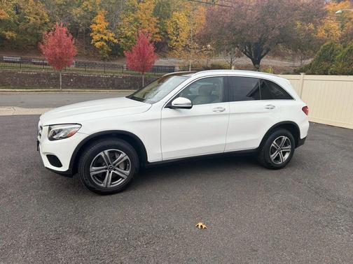 2019 Mercedes-Benz GLC 300 4MATIC