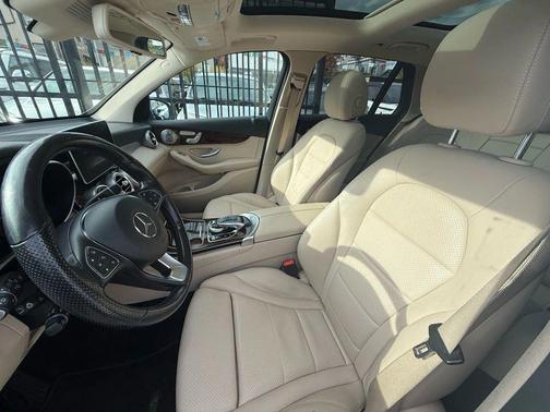 2019 Mercedes-Benz GLC 300 4MATIC